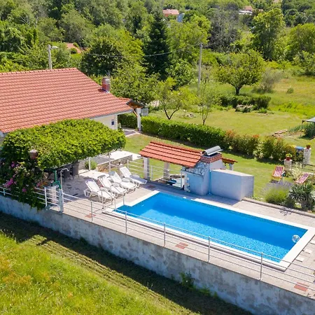 Villa With Pool Near Split